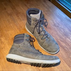Helly Hansen Gray Leather Fremont Boots